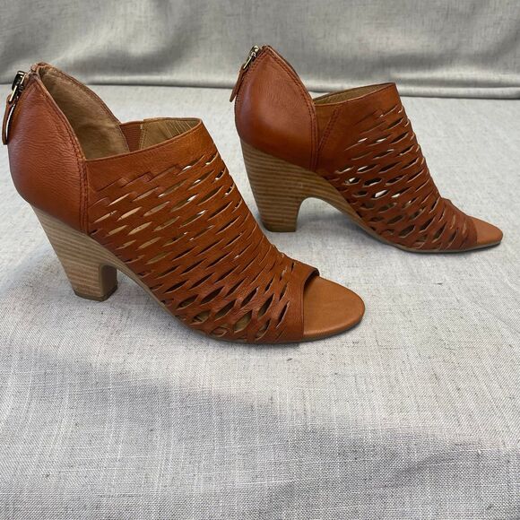 Franco Sarto A-Salito Heels Tan Leather Cut Outs Peep Toe Women's Size 6 - Picture 2 of 12
